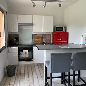 Appartement Sanary/mer /10’ Du Centre/ Port/plage, Sanary-sur-Mer